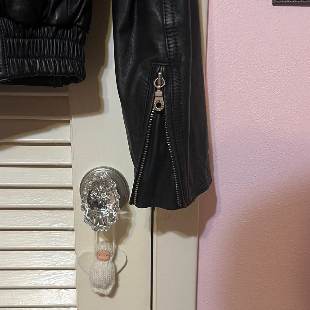 Harley-Davidson Black Leather Jacket - Picture 11 of 14